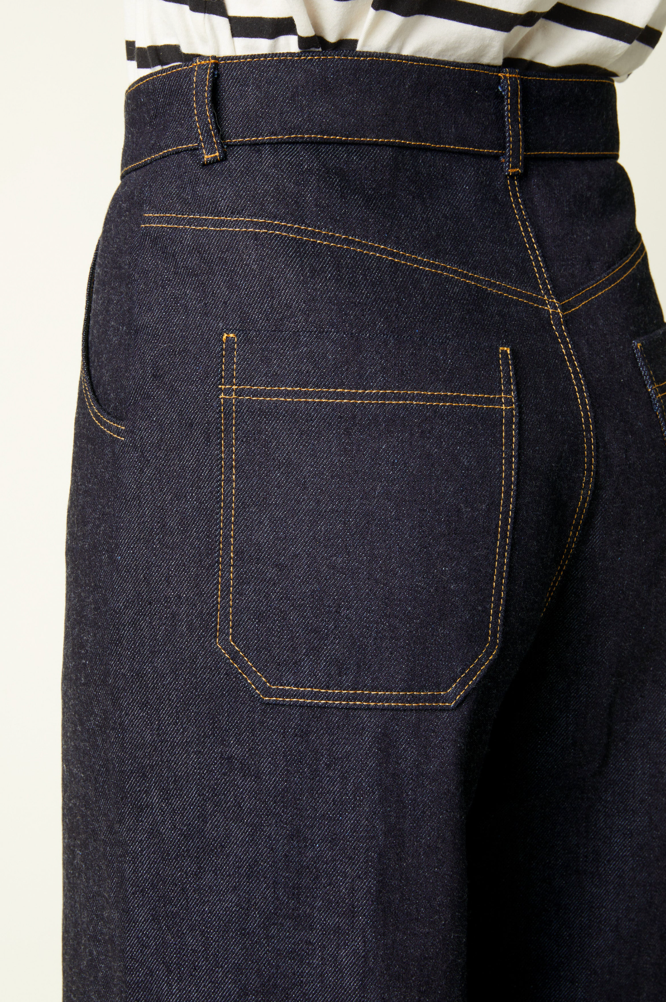 The Wide-Leg Jeans